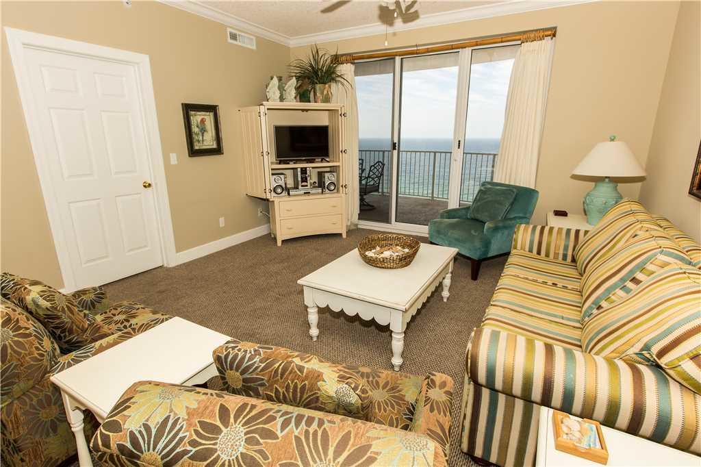 Twin Palms Apartment